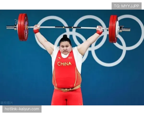 2026年举重亚锦赛收官，中国队以8枚总成绩金牌领跑奖牌榜